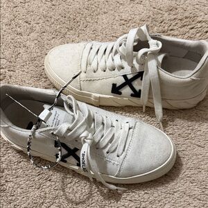 Off-White Cream and Black Women's Sneakers